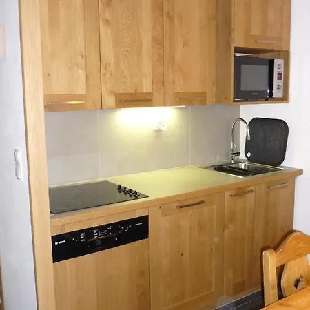 Apartment Quirlies *